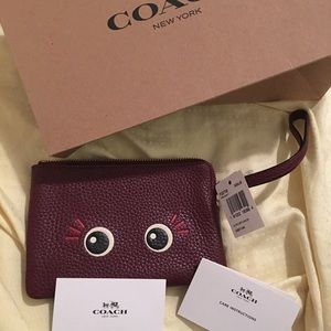 NWB AUTHENTIC COACH WRISTLET